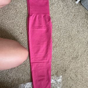 NVGTN pink NV seamless leggings